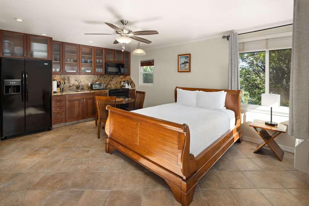 Days Inn By Wyndham Maui Oceanfront Wailea  Phòng bức ảnh
